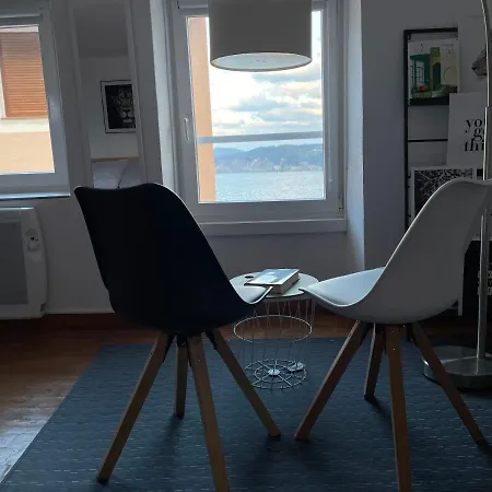 Daire Seaview Simple Auto-checking *